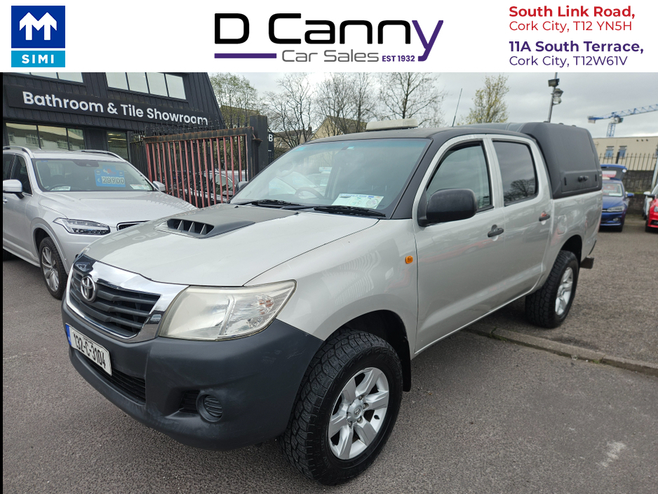 2013 Toyota Hilux - image 6