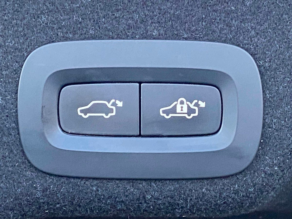 2020 Volvo S90 T8 INSCRIPTION PHEV €33,995