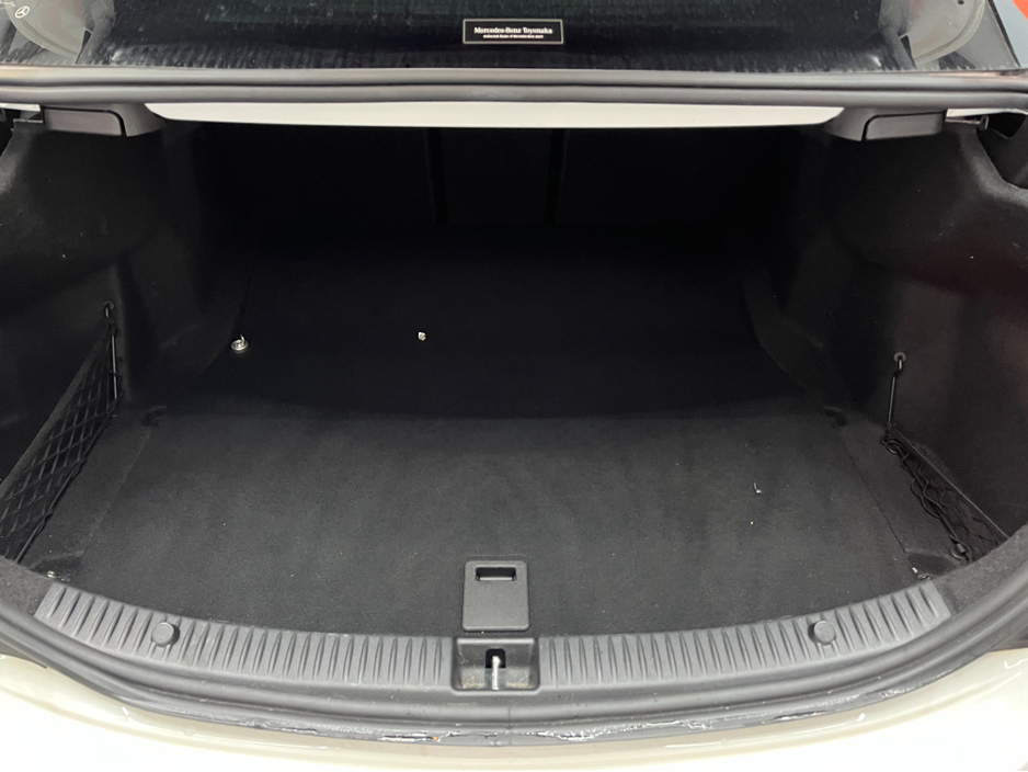 2018 Mercedes-Benz C Class - image 8