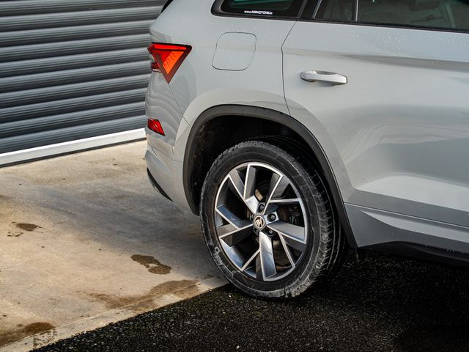 2022 Skoda Kodiaq 7S SPT 2.0tdi 150HP DSG *Panoramic Glass Roof* €45,950