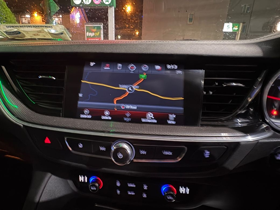 2018 Opel Insignia 1.6 CDTi 136 SRi Sports Tourer €12,990