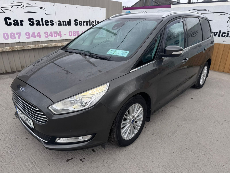 2017 Ford Galaxy - image 6