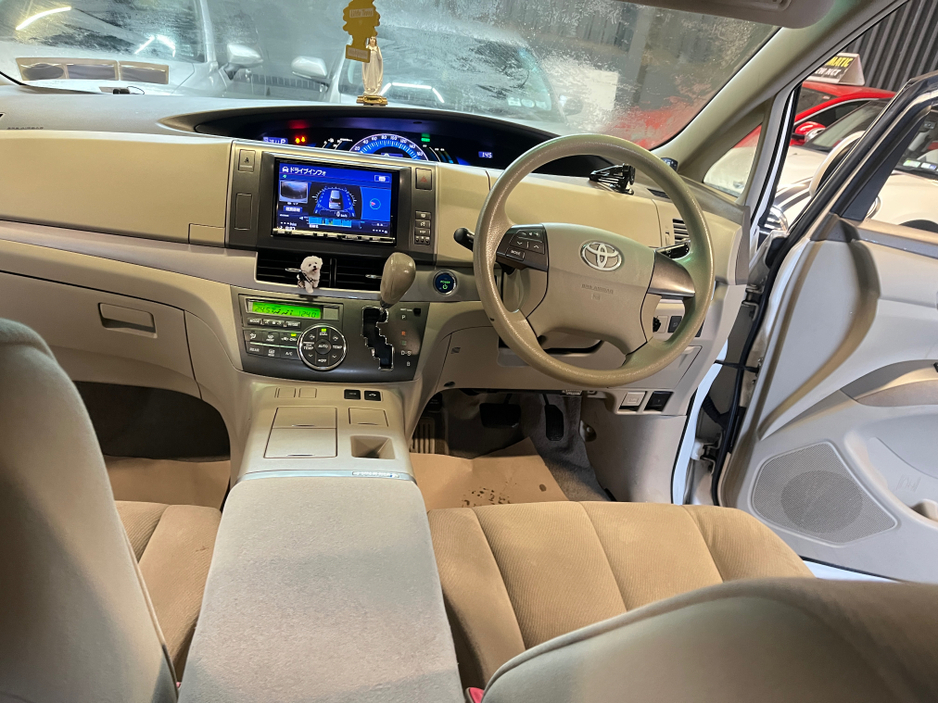 2011 Toyota Estima 2.4 AHR20 HYBRID 7SEATS 5DR AUTO AHR20W €10,500