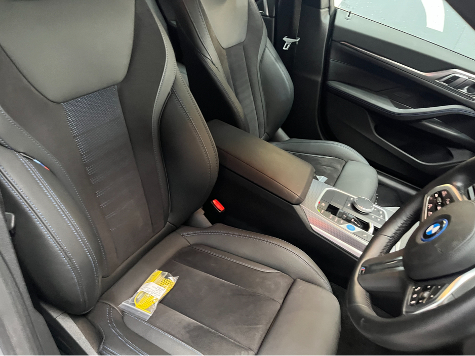 2023 BMW i4 - image 11
