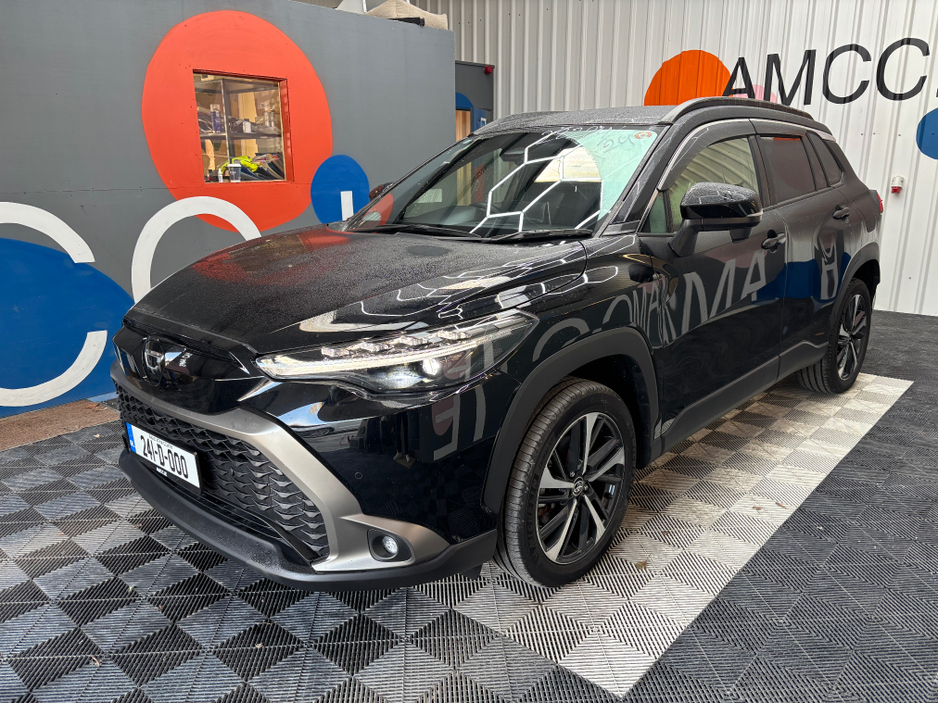 2024 Toyota Corolla Cross - image 5