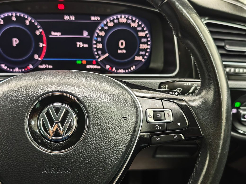 2018 Volkswagen Golf - image 15