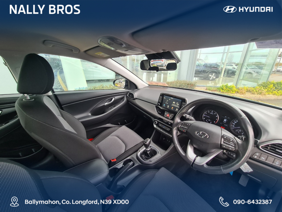 2020 Hyundai i30 - image 9