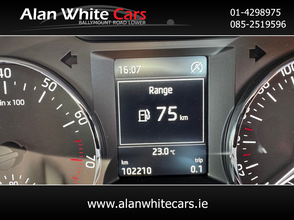 2016 Skoda Octavia - image 26