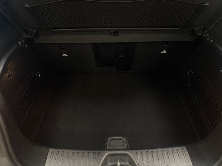 2017 Mercedes-Benz A Class A 180 AMG LINE A/T €17,950