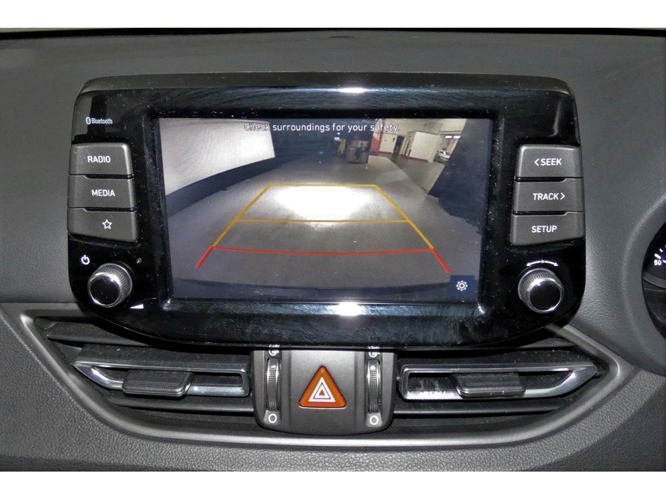 2023 Hyundai i30 - image 20