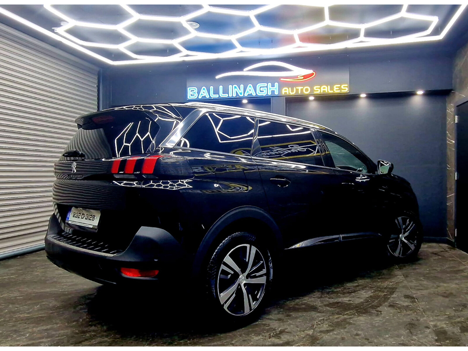2023 Peugeot 5008 1.5 BlueHDi 130bhp Allure Auto €33,950