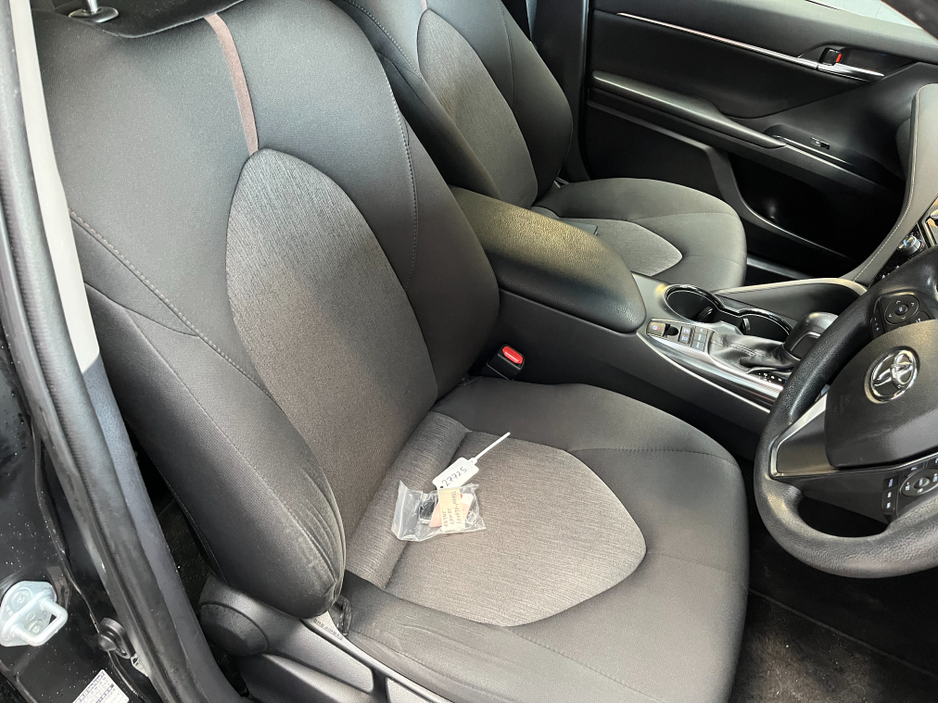 2020 Toyota Camry 2020 TOYOTA CAMRY X 2.5 AUTOMATIC / CRUISE CONTROL / REVERSE CAMERA AND MORE