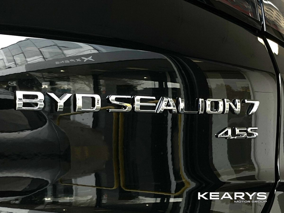 2025 BYD Sealion 7 - image 21