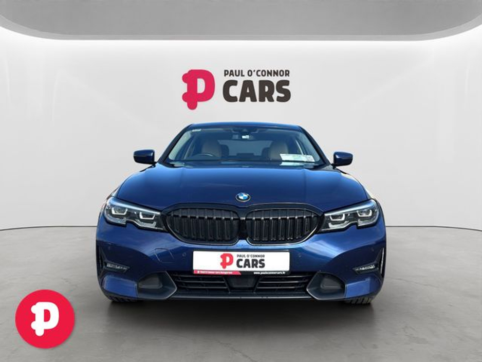 2019 BMW 3 Series - image 13