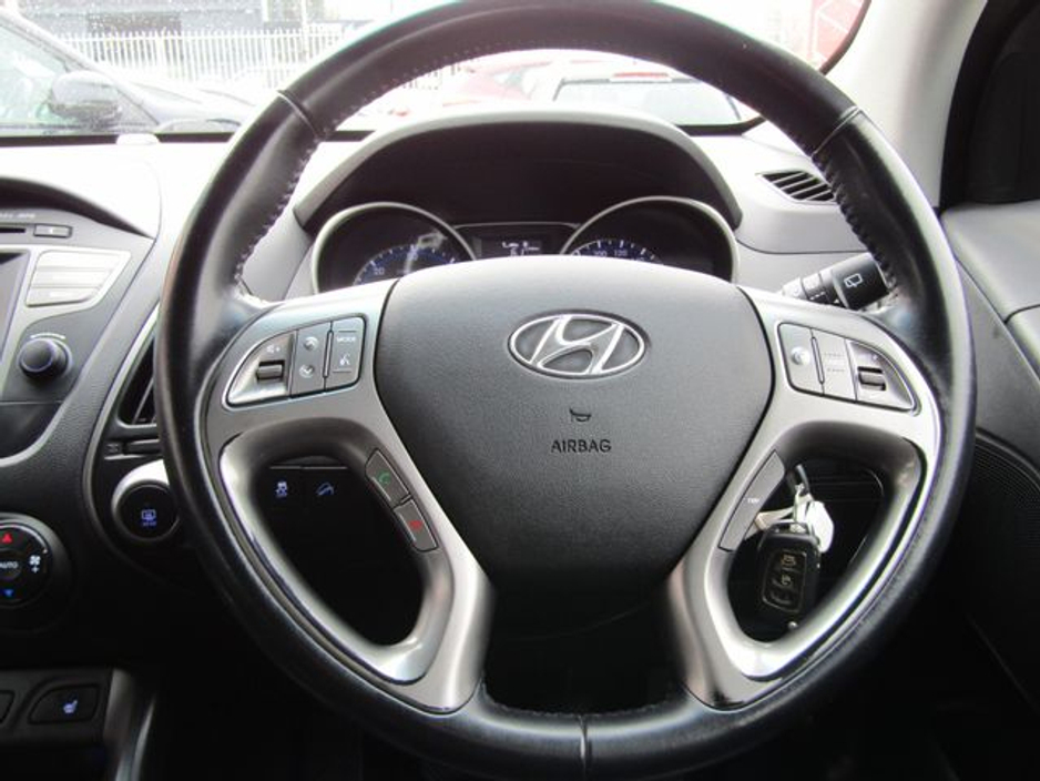 2015 Hyundai ix35 1.7 Executive 4DR €8,950