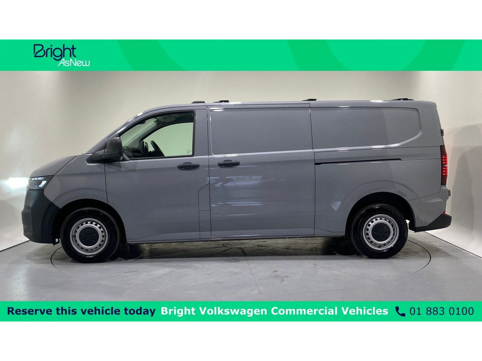 2025 Volkswagen Transporter - image 7