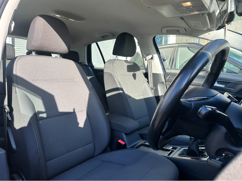 2013 Volkswagen Golf 1.6 TDI SE BLUEMOTION 105PS 5DR €6,300