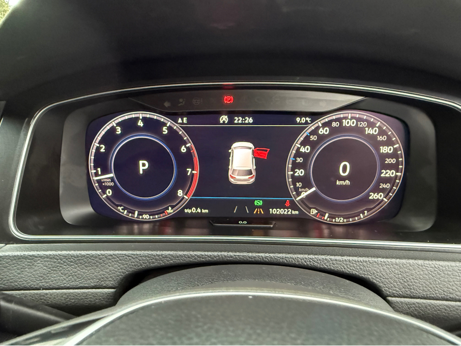 2019 Volkswagen Golf - image 16