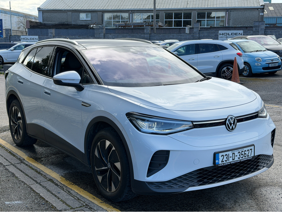 2023 Volkswagen ID.4 - image 5