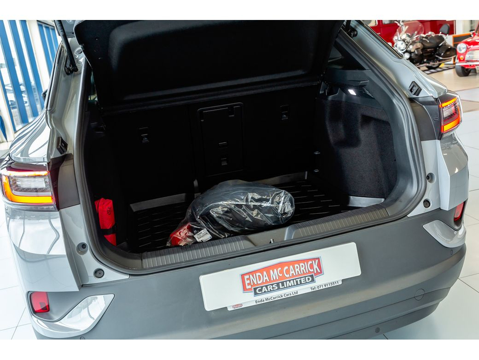 2023 Volkswagen ID.4 - image 39