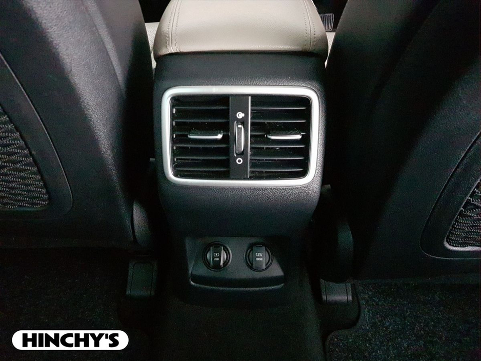 2018 Kia Sportage - image 26