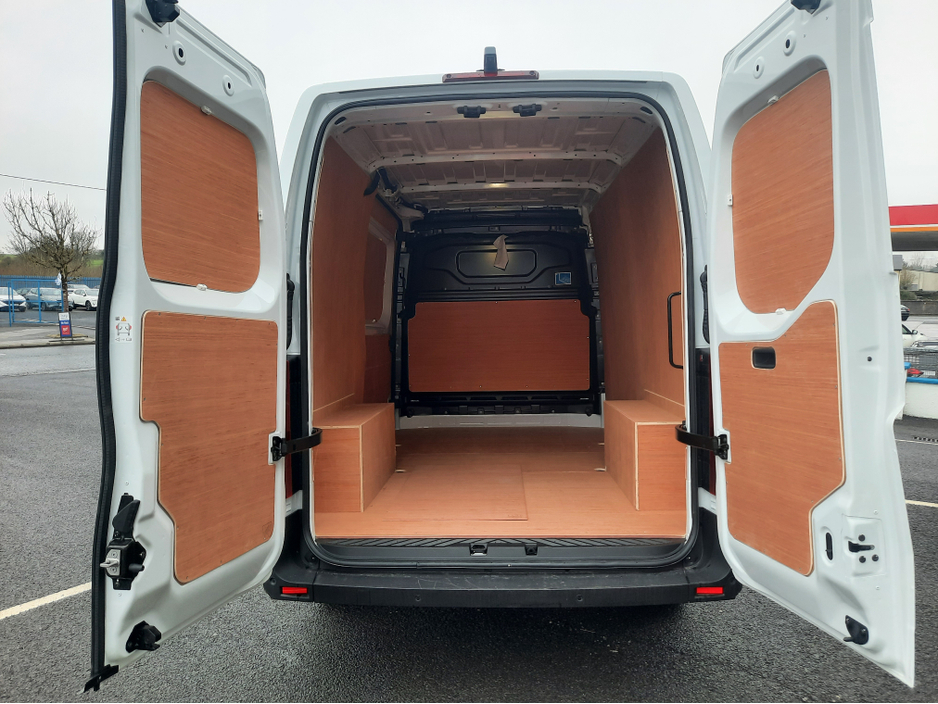 2026 Nissan Interstar L2H2 130 SV PREMIUM