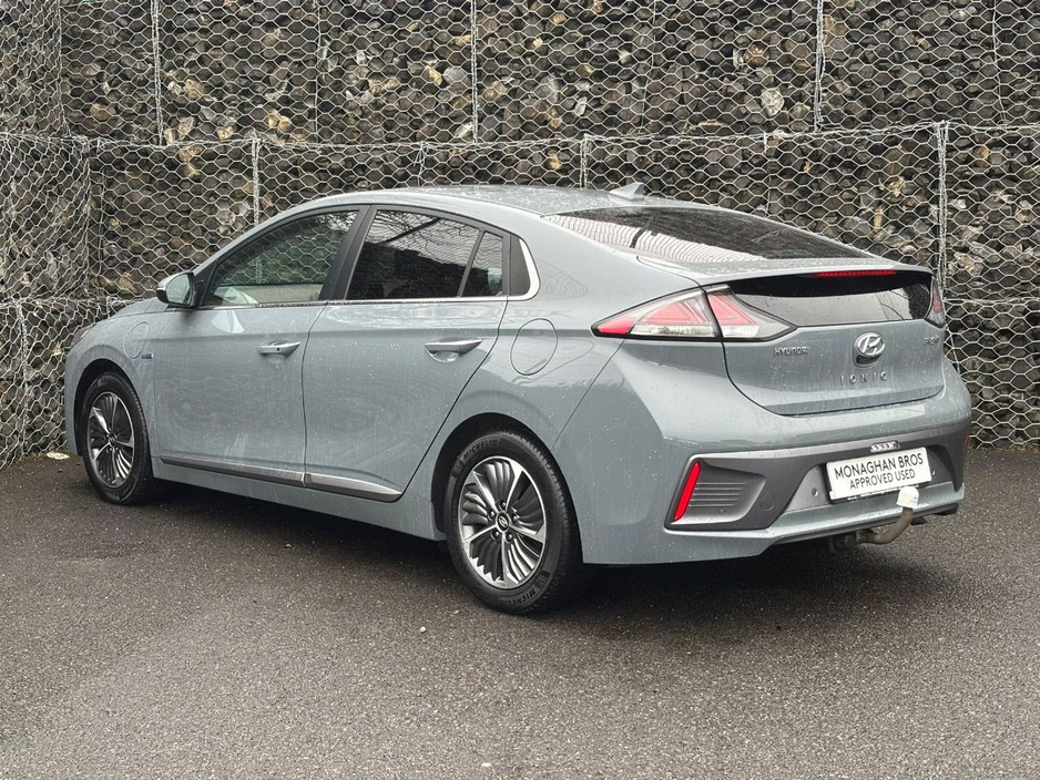2020 Hyundai Ioniq PREMIUM SE PHEV S-A €19,638