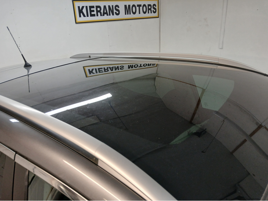 2017 Nissan Qashqai - image 11