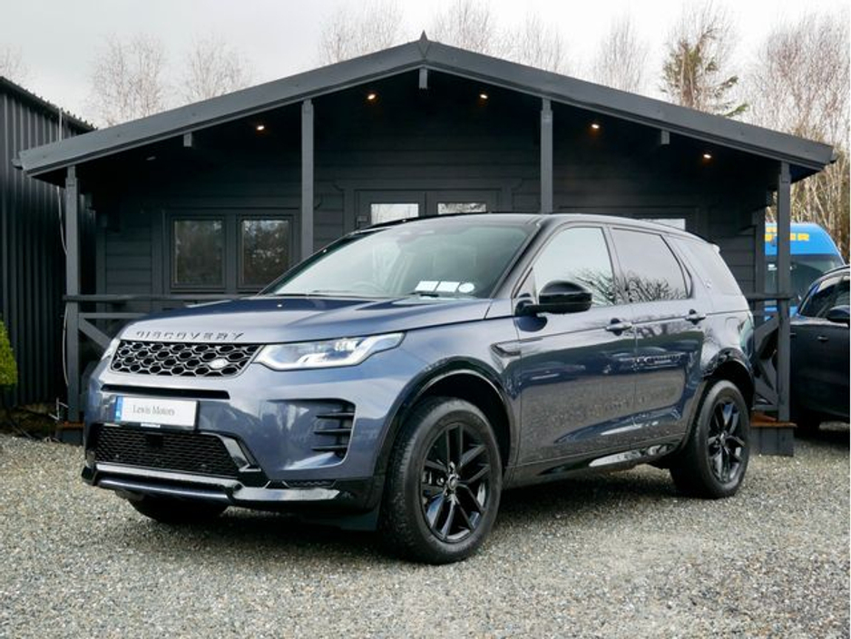 2024 Land Rover Discovery Sport - image 3