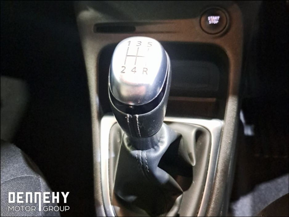 2019 Renault Captur - image 21