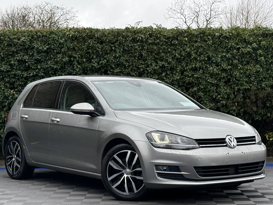 2016 Volkswagen Golf HIGHLINE 1.4 TSI AUTO * BIG SPEC * // FULL SERVICE HISTORY // LEATHER INTERIOR // APPLE CARPLAY/ANDROID AUTO €16,900
