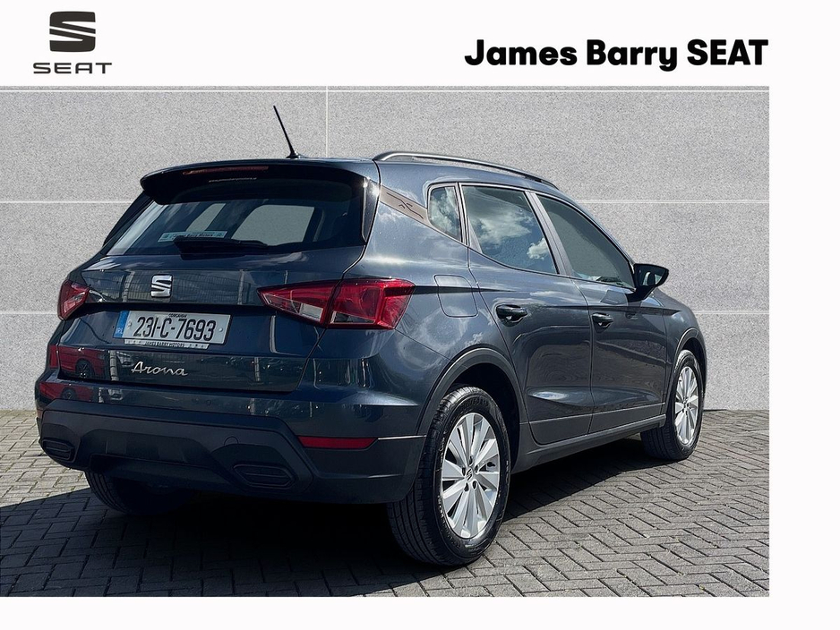 2023 SEAT Arona - image 4