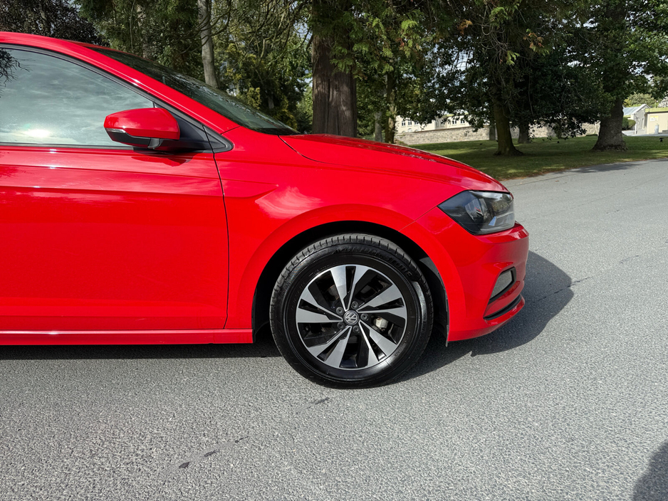 2018 Volkswagen Polo - image 16