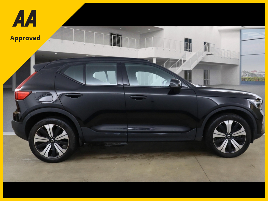 2022 Volvo XC40 2022 T4 PLUS 1.5 Petrol Plug In Hybird €34,950