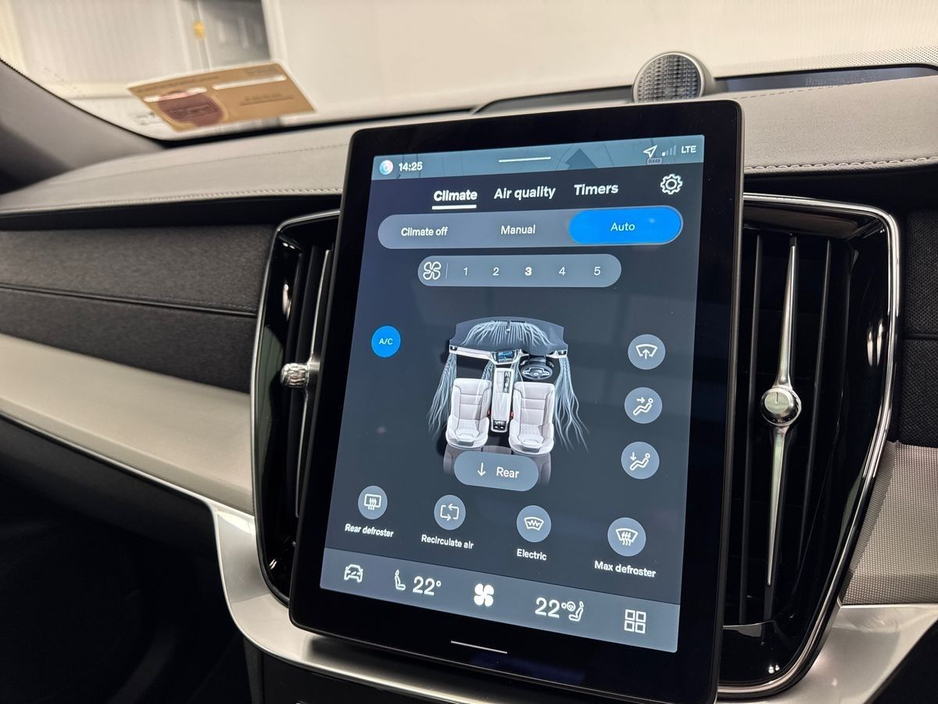 2026 Volvo XC90 T8 ULTRA BLACK EDITION *3 FREE SERVICES* €210 PER WEEK ON PCP €104,995