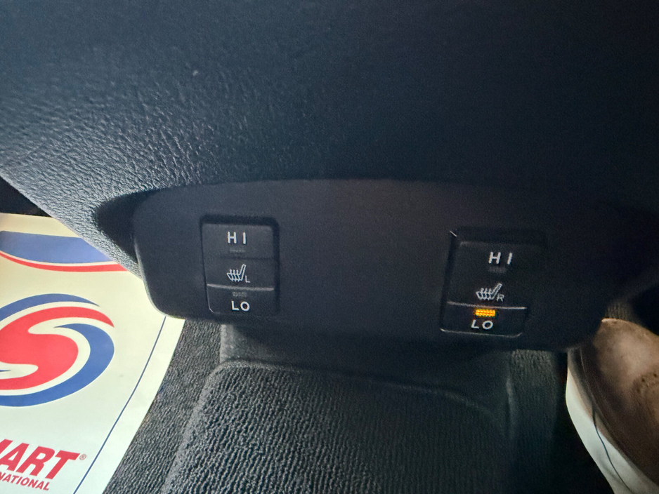 2016 Toyota Sienta  €12,500