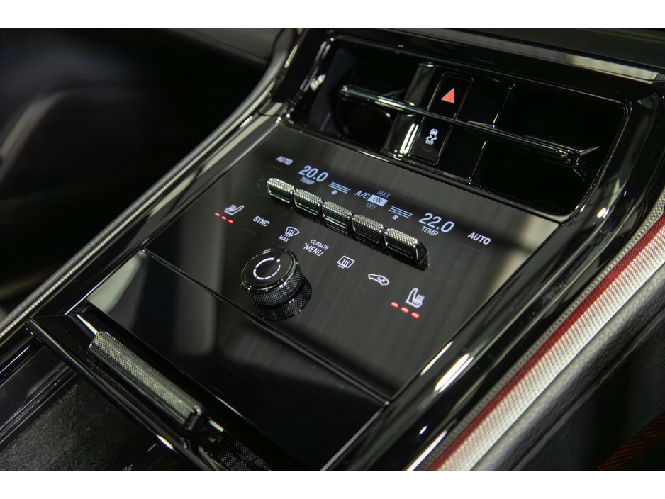 2025 Porsche Panamera - image 22