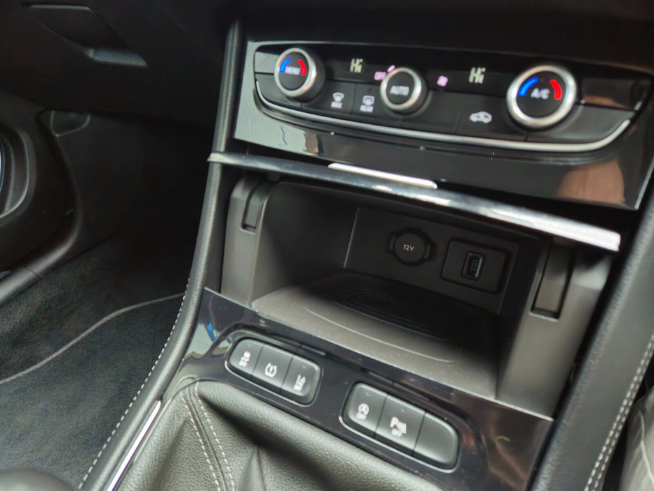 2019 Opel Grandland X - image 17