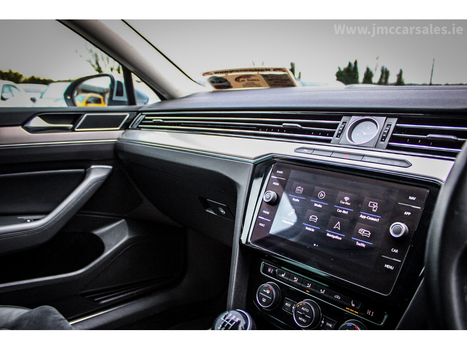 2018 Volkswagen Passat 1.6 TDI 120HP Highline €21,995