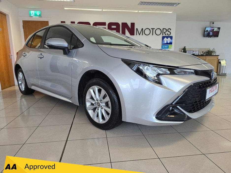 2023 Toyota Corolla Hybrid Luna H/B Automatic €24,750