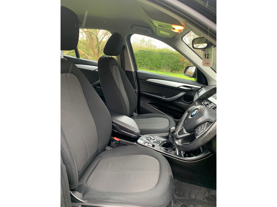 2016 BMW X1 - image 17