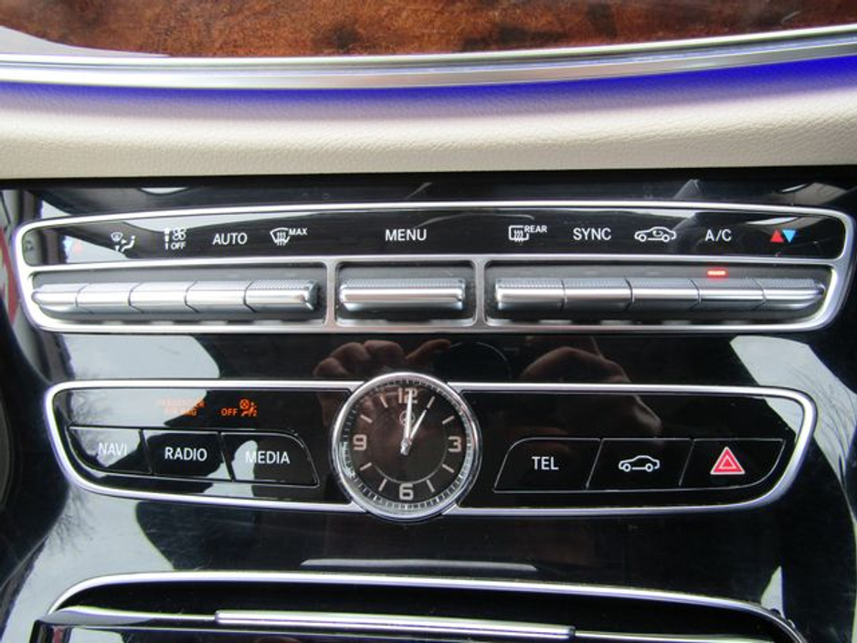 2017 Mercedes-Benz E Class E 220 d D Avantgarde 4DR Auto €15,950