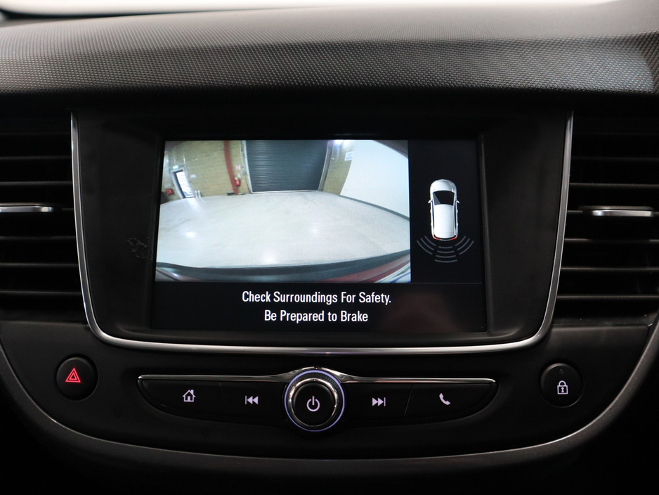 2022 Opel Crossland X *4* SPORT 1.2 83PS-PET-5SP 5DR €15,700