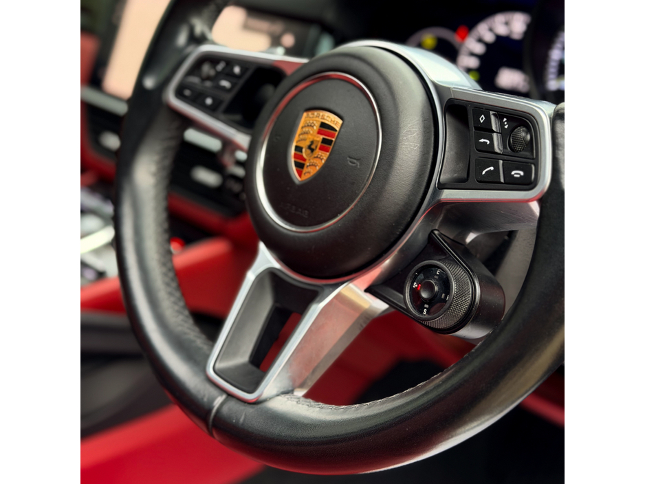 2022 Porsche Cayenne 2022 (221) Porsche Cayenne 3.0 V6 E-Hybrid S (462 BHP) €64,999