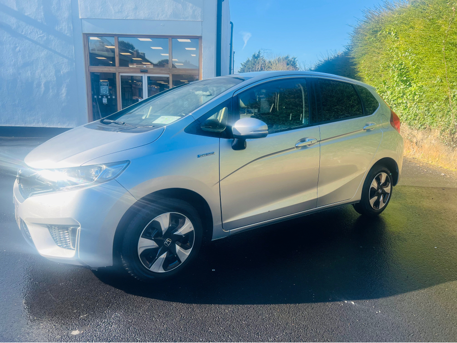 2017 Honda Fit DAA-GP5 €12,950