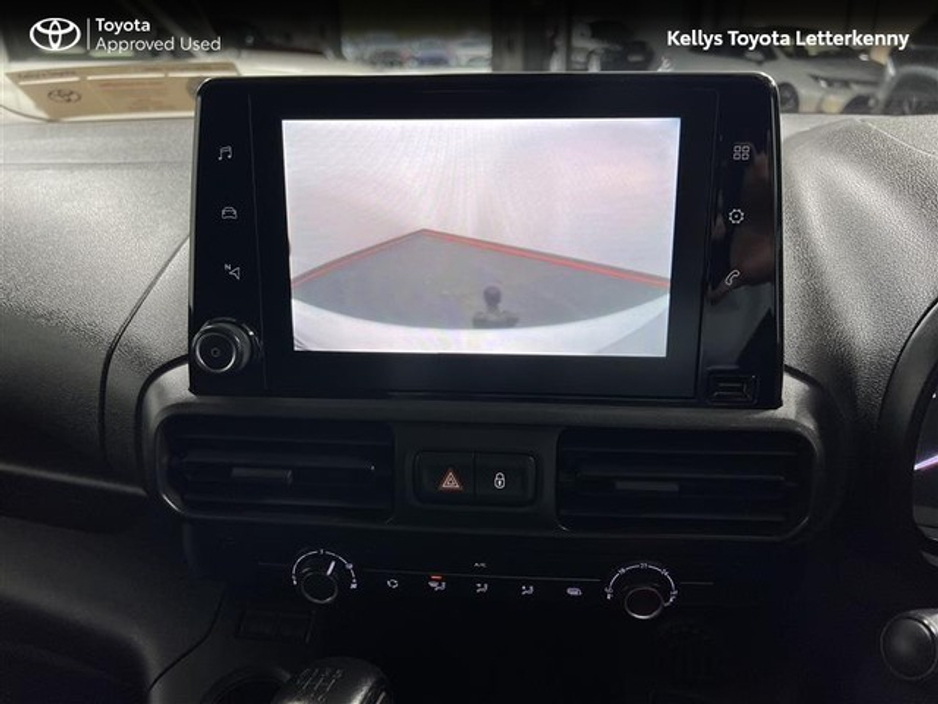 2023 Toyota Proace City - image 12