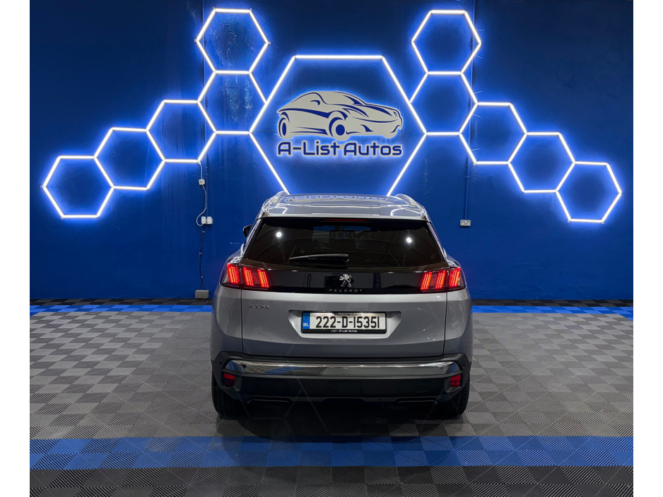 2022 Peugeot 3008 - image 9