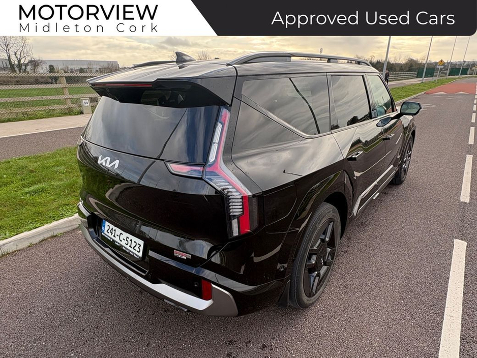 2024 Kia EV9 - image 6