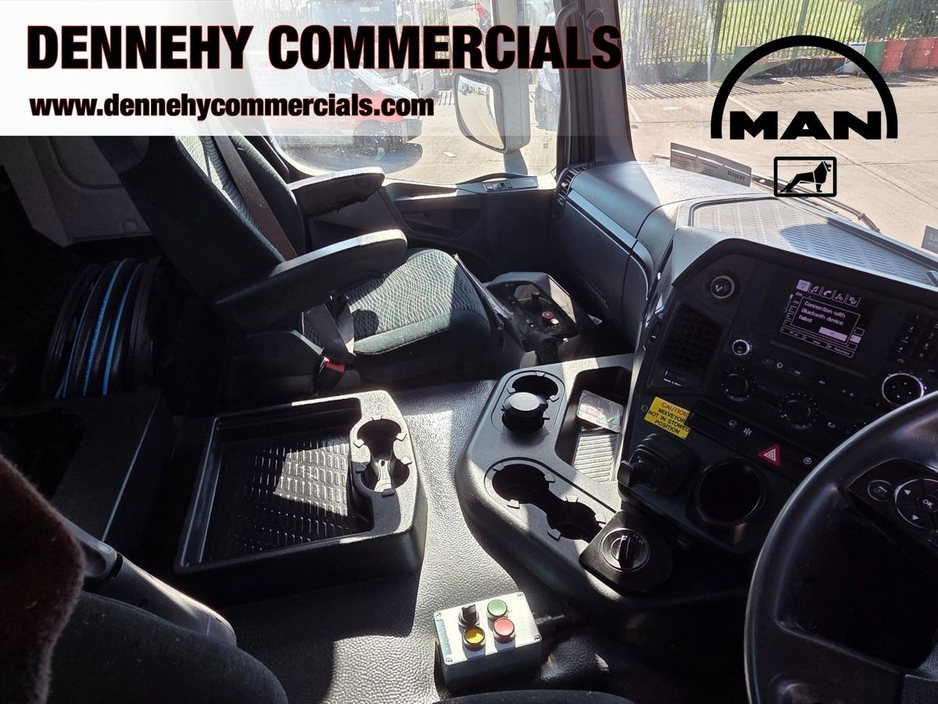 2018 Mercedes-Benz Actros - image 11