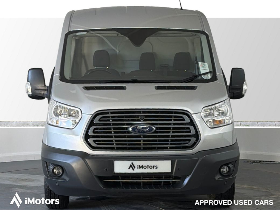 2019 Ford Transit - image 9